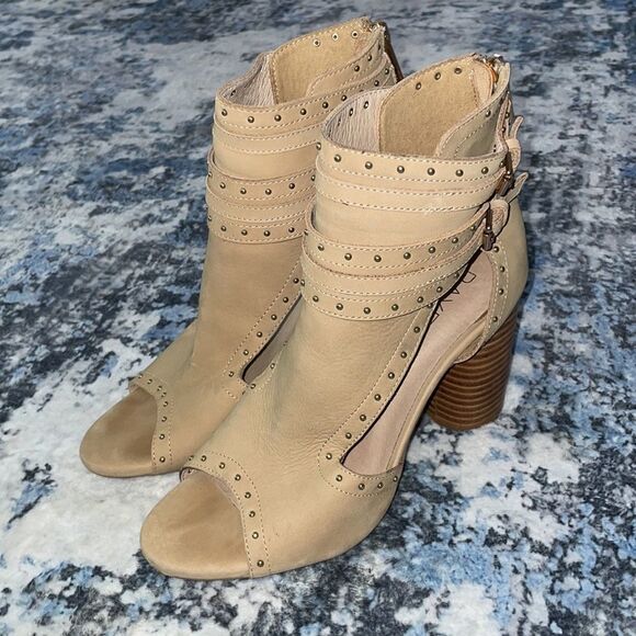 Tan Raye 'Matty' Studded Cutout Sandal - 7 - Picture 2 of 10